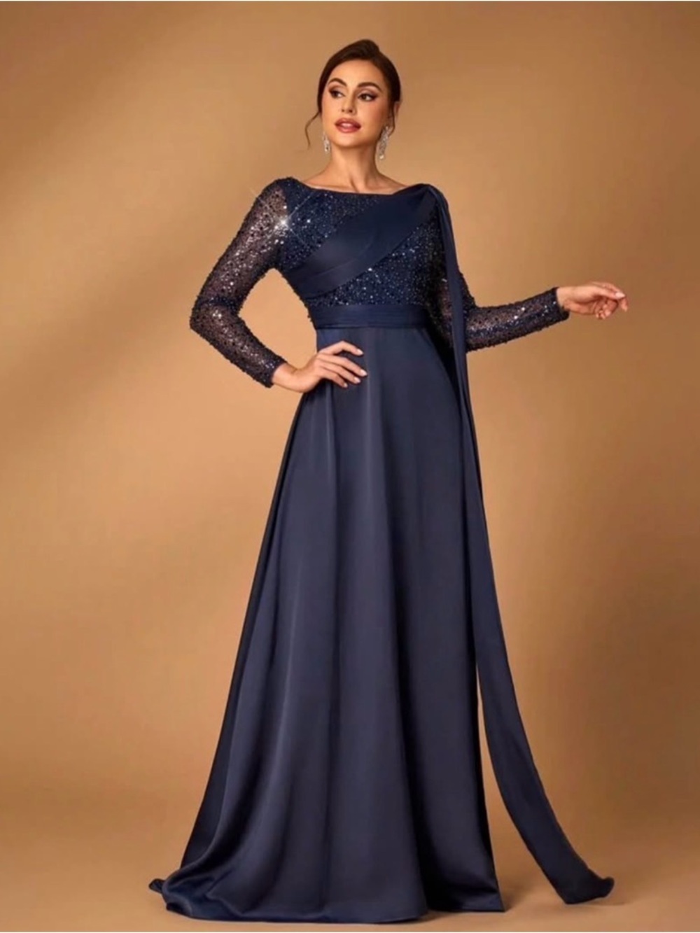 Elegant Navy Sequin Evening Dress with Draped Shoulder - Picture 5 of 6
